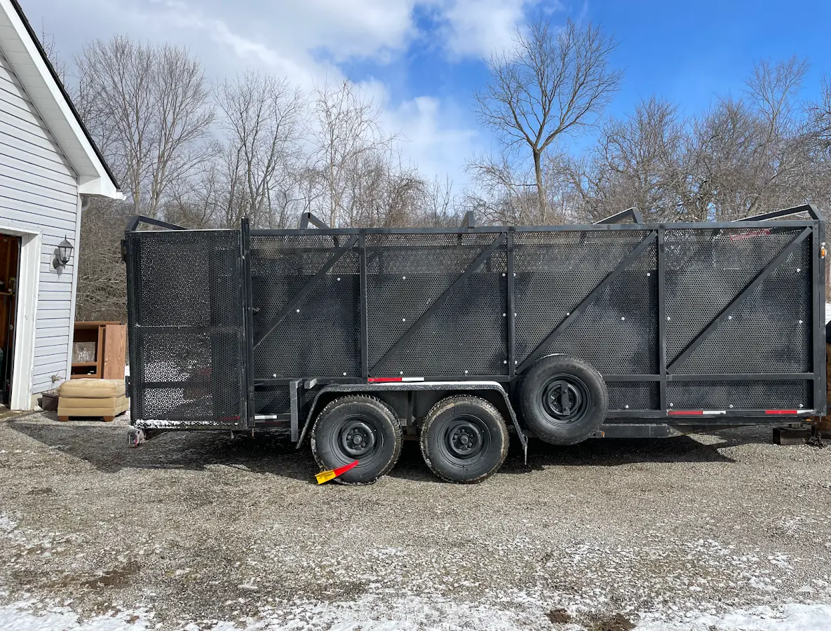 2 Yard Dumpster Rental in Deerpark, NY